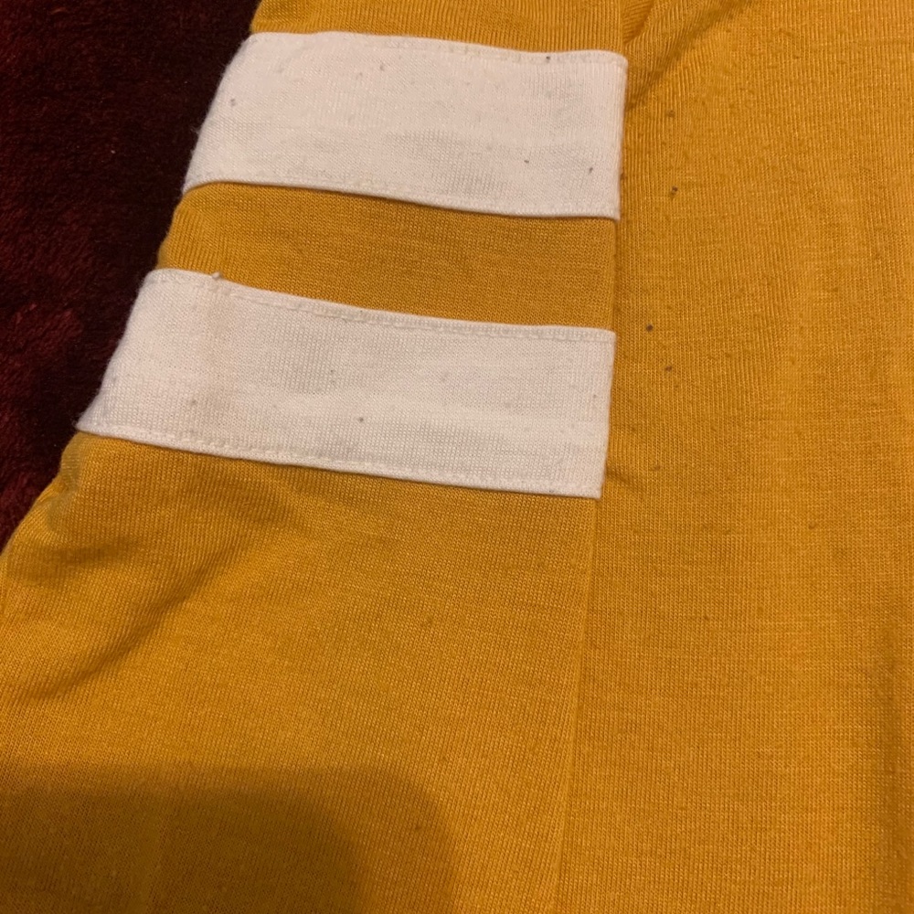 T-shirt - Picture 4 of 4